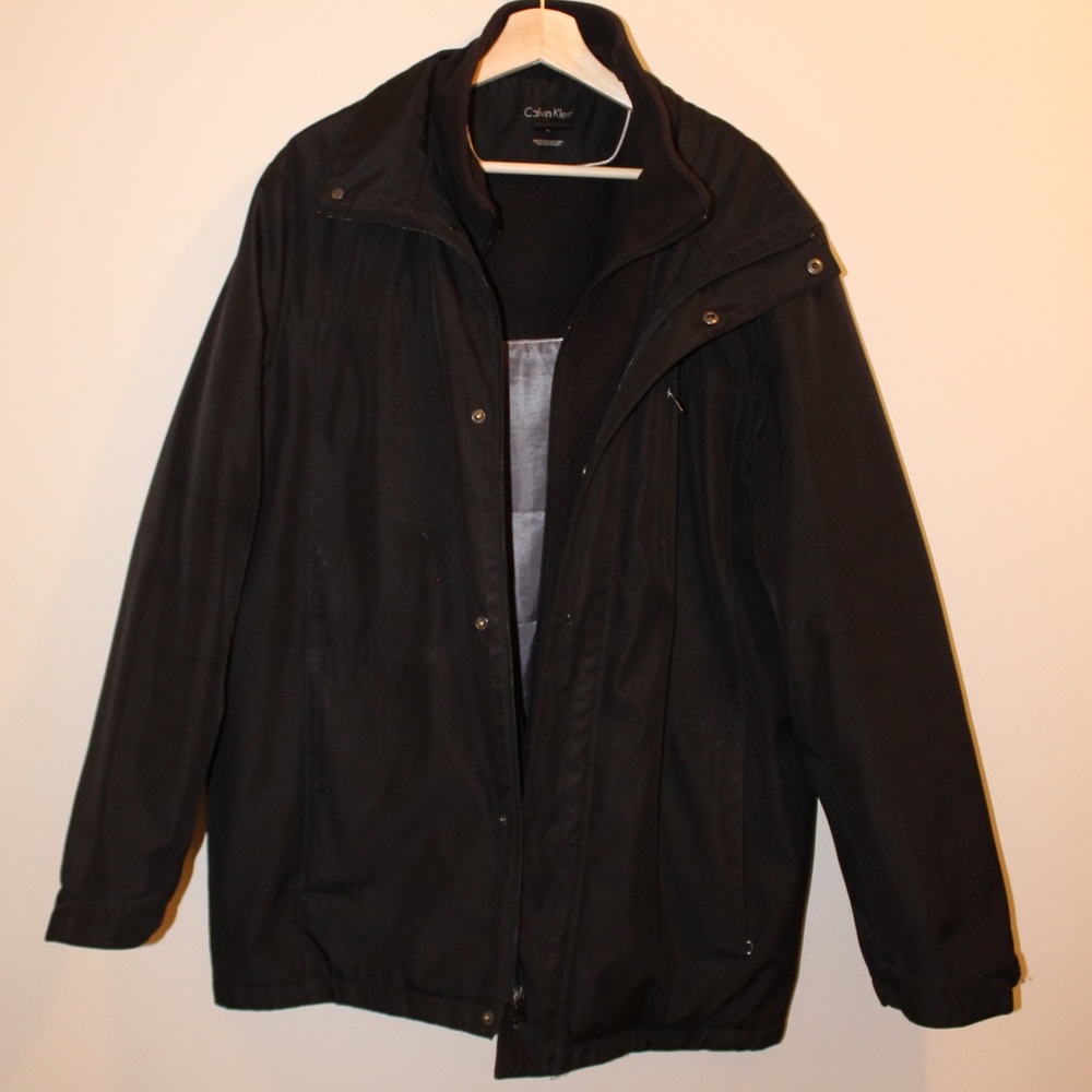 Calvin Klein rain/windbreaker jacket size large